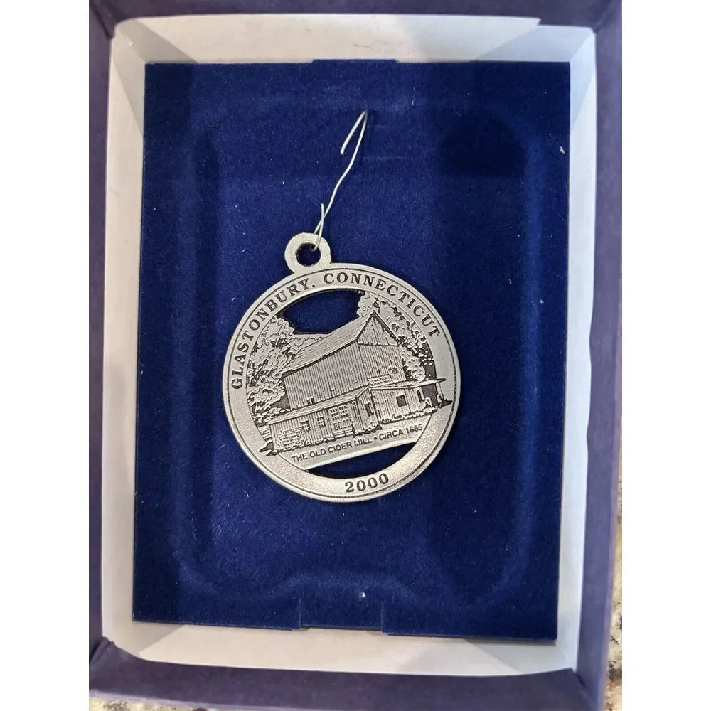 2000 Genuine Pewter GLASTONBURY‎ Connecticut Old Cedar Mill Ornament 2631